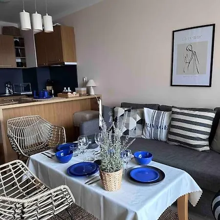 Apartment Vip двустаен апартамент,1а линия Sozopol