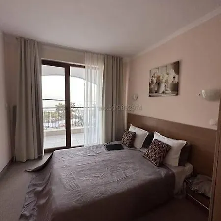 Apartment Vip двустаен апартамент,1а линия *